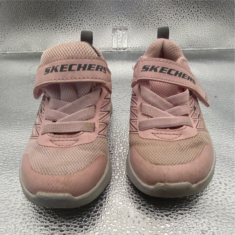 Skechers Girls Pink Hook & Loop Athletic Sneakers Lightweight Flat Size 7